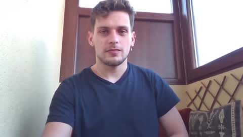 Roberto online show from 02/14/25, 07:28