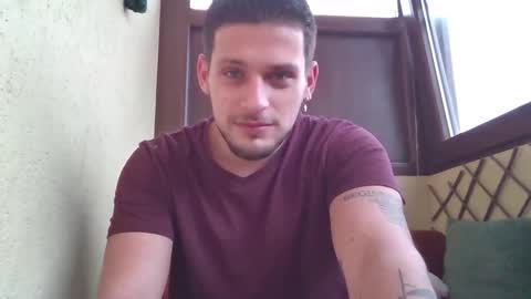 Roberto online show from 11/19/25, 07:52