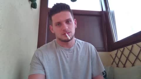 Roberto online show from 12/02/25, 05:46