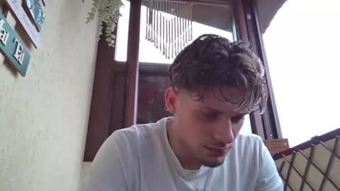 Snapshot of roberto_twink1 chatting on 06/24/26, 07:40 Roberto online show from 06/24/26, 07:40
