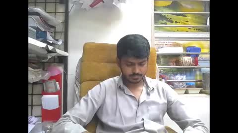Snapshot of robertsalia220 chatting on 12/01/25, 11:37 Robertsalia online show from 12/01/25, 11:37