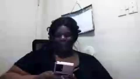 Snapshot of robertswhitney52 chatting on 06/26/26, 12:59 robertswhitney52 online show from 06/26/26, 12:59