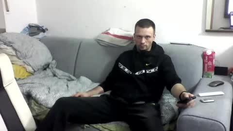 Snapshot of robertxxxpo chatting on 02/01/25, 09:29 Zenek online show from 02/01/25, 09:29