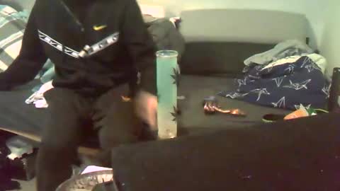 Zenek online show from 11/22/25, 03:05