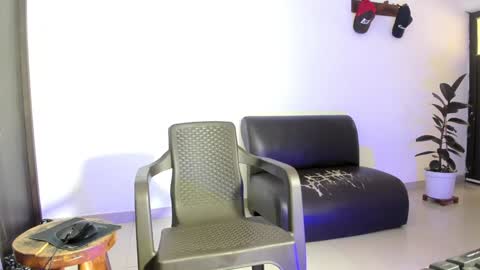 roberx_12 online show from 01/26/25, 02:52