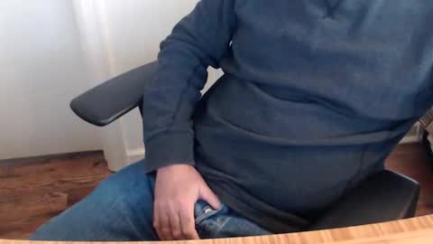 robidan6923 online show from 10/31/25, 02:51