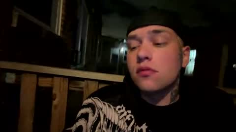 Snapshot of robin_bones chatting on 07/22/26, 07:11 Lula Lace online show from 07/22/26, 07:11