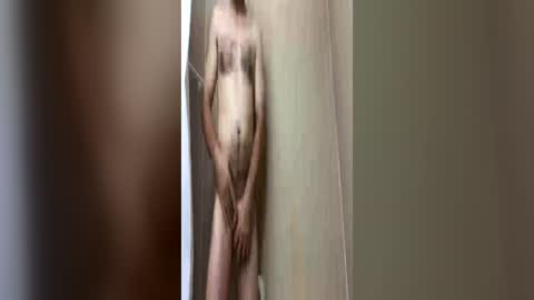 Snapshot of robinsonpainting1 chatting on 06/27/26, 11:32 robinsonpainting1 online show from 06/27/26, 11:32
