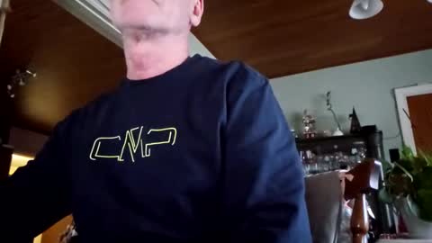 robke1966 online show from 01/20/25, 01:11