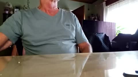 robke1966 online show from 10/29/25, 07:43