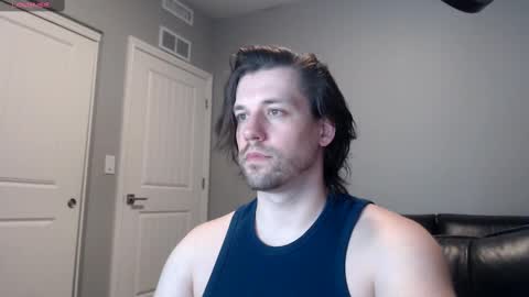 Snapshot of robknocks chatting on 01/09/25, 07:52 Rob Knocks online show from 01/09/25, 07:52