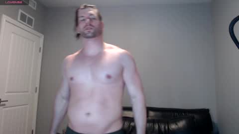 Snapshot of robknocks chatting on 02/02/25, 05:48 Rob Knocks online show from 02/02/25, 05:48