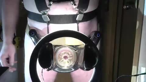 Snapshot of robodickmilker chatting on 02/12/25, 10:48 Robodickmilker online show from 02/12/25, 10:48