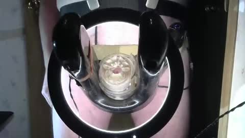 Snapshot of robodickmilker chatting on 02/13/25, 08:24 Robodickmilker online show from 02/13/25, 08:24