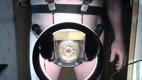 Snapshot of robodickmilker chatting on 02/25/25, 08:51 Robodickmilker online show from 02/25/25, 08:51