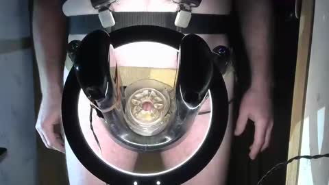 Snapshot of robodickmilker chatting on 03/02/25, 06:05 Robodickmilker online show from 03/02/25, 06:05