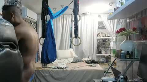 cazador 99 online show from 02/25/26, 03:43