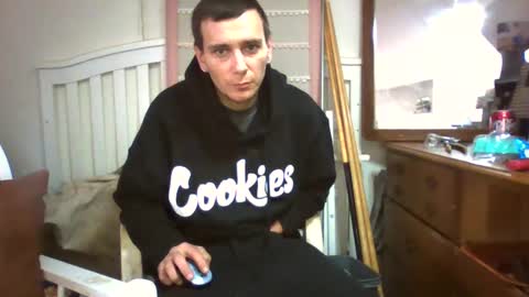 Snapshot of robwit8 chatting on 12/27/24, 06:31 Rob witha 8 online show from 12/27/24, 06:31