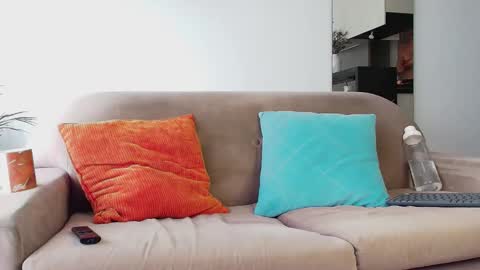 roby_millerr online show from 11/20/25, 07:02