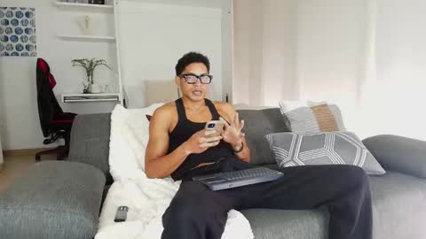 roby_millerr online show from 03/08/26, 06:12