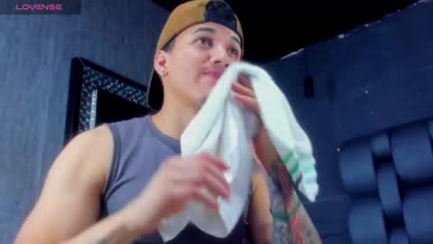 rocco_santos online show from 07/17/26, 12:39