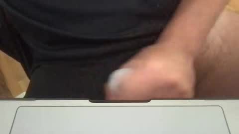 Rocco online show from 10/03/25, 07:55