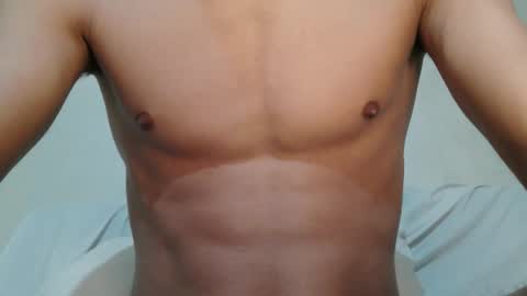 Rocco online show from 09/30/25, 07:57