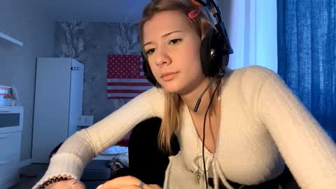 Anny online show from 02/27/26, 11:10