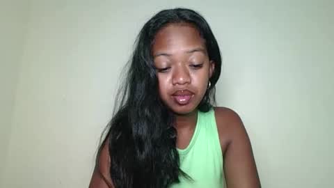 rochellinah online show from 05/19/26, 08:26