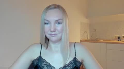 rock__baby online show from 11/19/25, 04:56