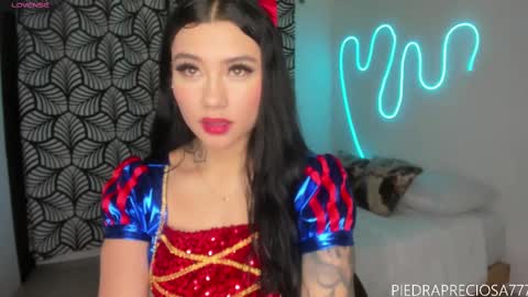 Samantha Estephania  online show from 03/09/25, 10:52