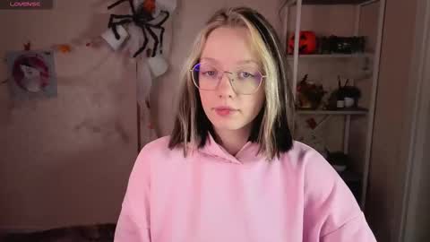 Rockett online show from 11/11/25, 01:05