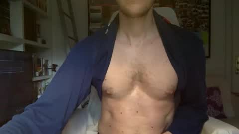 RocketViper online show from 11/12/25, 02:50