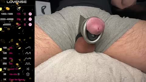 Snapshot of rockhardstar72 chatting on 12/16/24, 05:38 Bonez online show from 12/16/24, 05:38