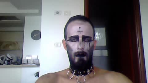 Snapshot of rockistman1 chatting on 11/13/25, 06:12 rockistman1 online show from 11/13/25, 06:12