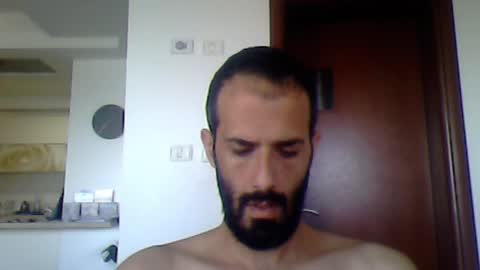 Snapshot of rockistman1 chatting on 11/17/25, 05:35 rockistman1 online show from 11/17/25, 05:35