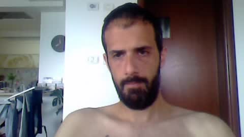 Snapshot of rockistman1 chatting on 02/26/26, 06:01 rockistman1 online show from 02/26/26, 06:01