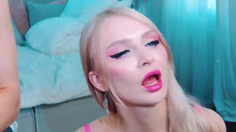 Lina and Den online show from 09/13/25, 08:03