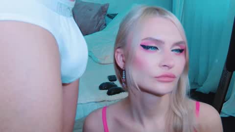 Lina and Den online show from 02/05/26, 07:13