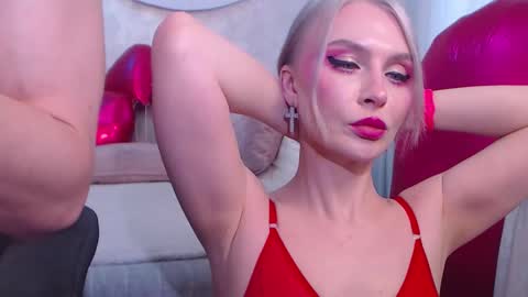 Lina and Den online show from 02/18/26, 07:04