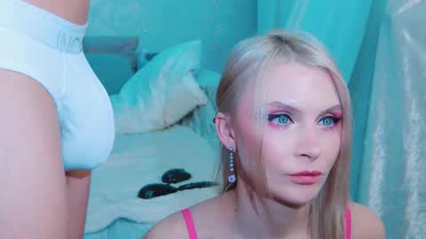 Lina and Den online show from 03/08/26, 05:44