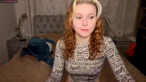 Snapshot of rocky_foxy chatting on 11/30/25, 10:47 Rockel online show from 11/30/25, 10:47