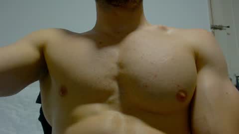 Snapshot of rocky_muscle chatting on 07/12/26, 03:30 rocky muscle online show from 07/12/26, 03:30