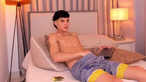 Snapshot of rockywood20cm chatting on 10/03/25, 07:44 RockyWood20CM online show from 10/03/25, 07:44