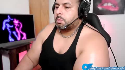 rodrixxx54 online show from 02/10/25, 12:19