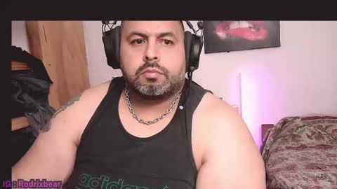 rodrixxx54 online show from 11/07/25, 02:33