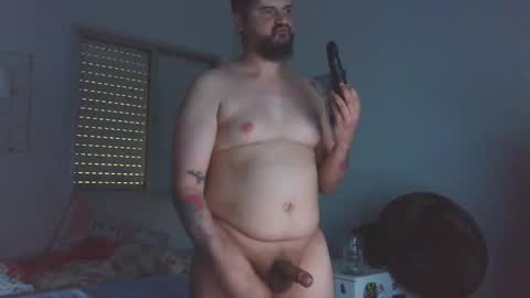 rodrodd16786 online show from 10/18/25, 09:43