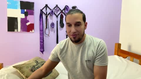 Snapshot of rodthiago chatting on 02/02/25, 08:41 Thiago independent model online show from 02/02/25, 08:41