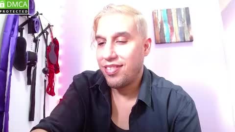 Thiago independent model online show from 05/12/26, 06:49