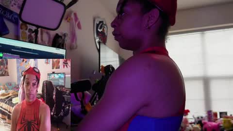 Roellii  Pinky online show from 05/11/26, 05:10